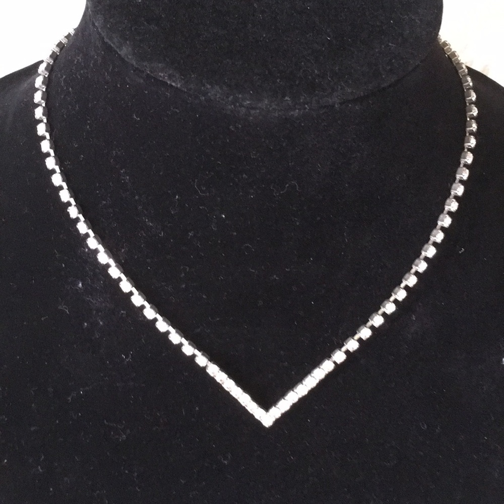 Vintage Rhinestone and Silver Tone Necklace